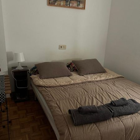 Habitacion Doble En Figueres Daire Figueres  Dış mekan fotoğraf